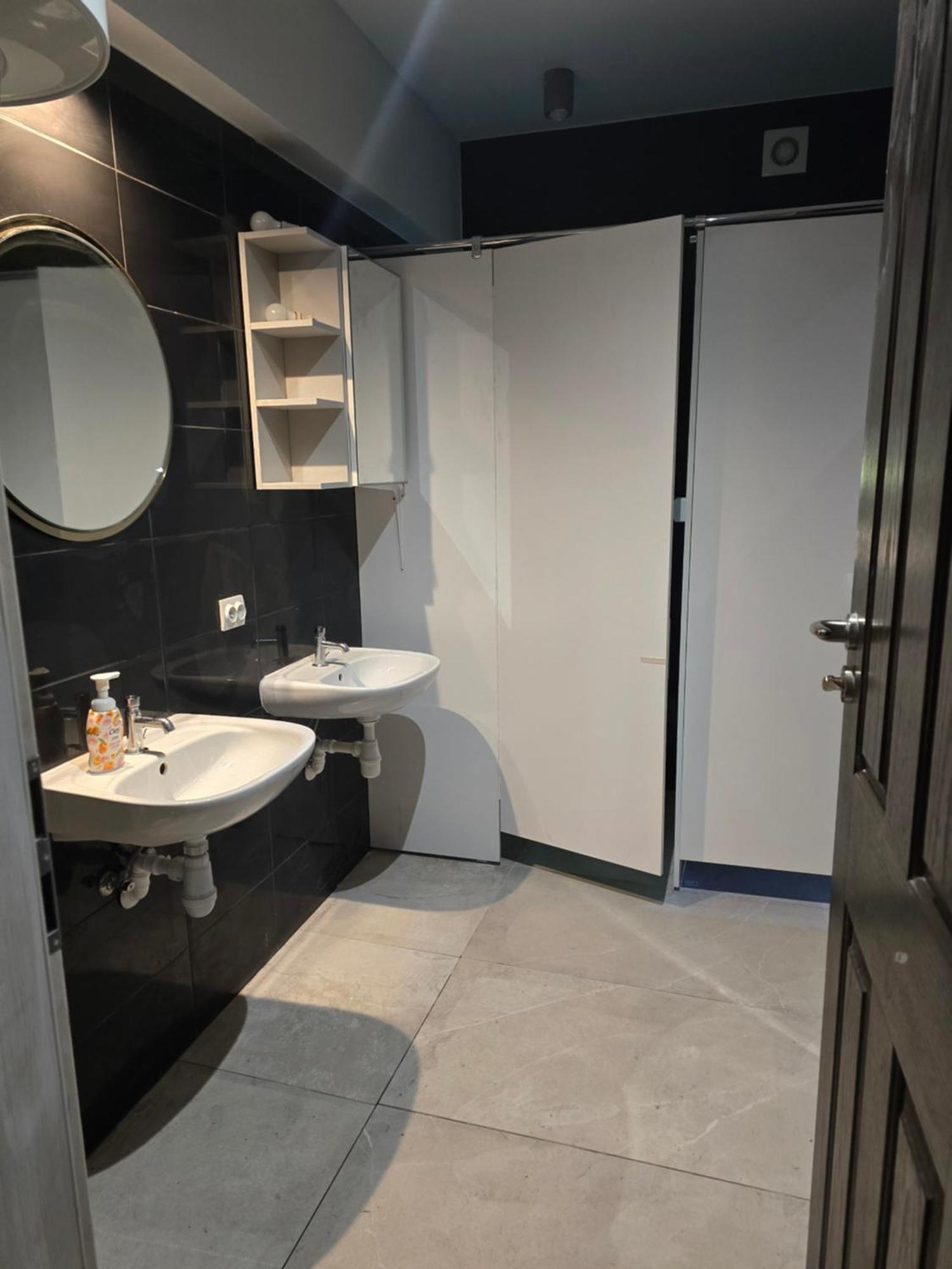 Hostel جيلونكا المظهر الخارجي الصورة